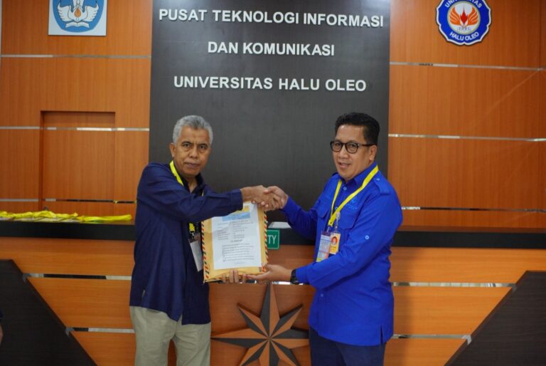REKTOR SECARA RESMI  BUKA PELAKSANAAN UTBK UHO  TAHUN 2026