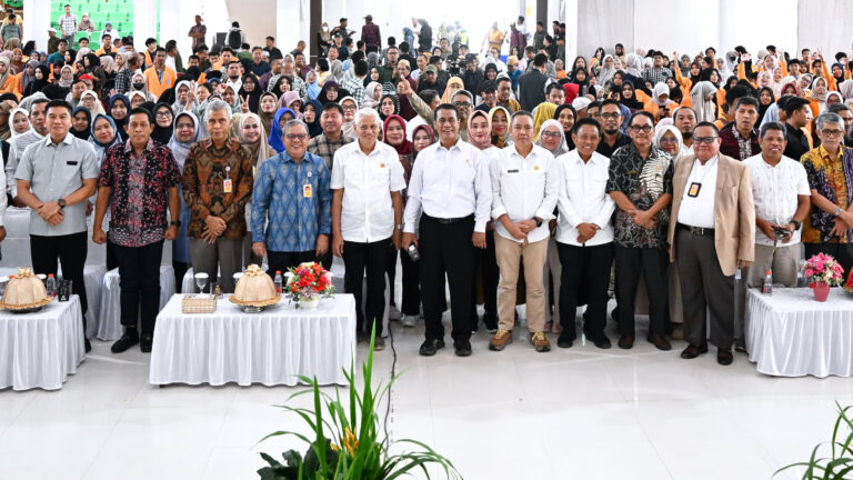 Mentan Minta Mahasiswa Bangun Mental Petarung