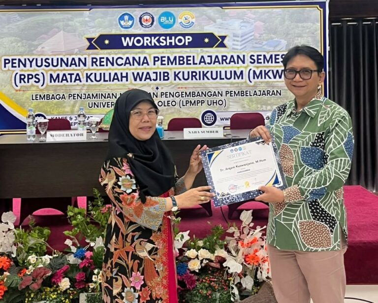Hari Kedua Pelatihan Penyusunan RPS MKWK UHO Fokus pada Reviu dan Penyempurnaan Perangkat Pembelajaran