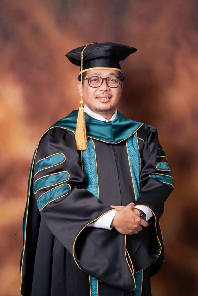 Selamat dan Penghargaan Kepada Prof. Dr. Ismail Hasani, SH,MH